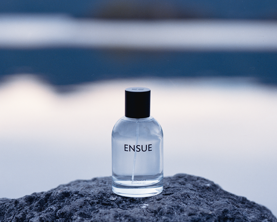Fragrance Story｜Resonance — 透明な感覚が、内と外をつなぐ